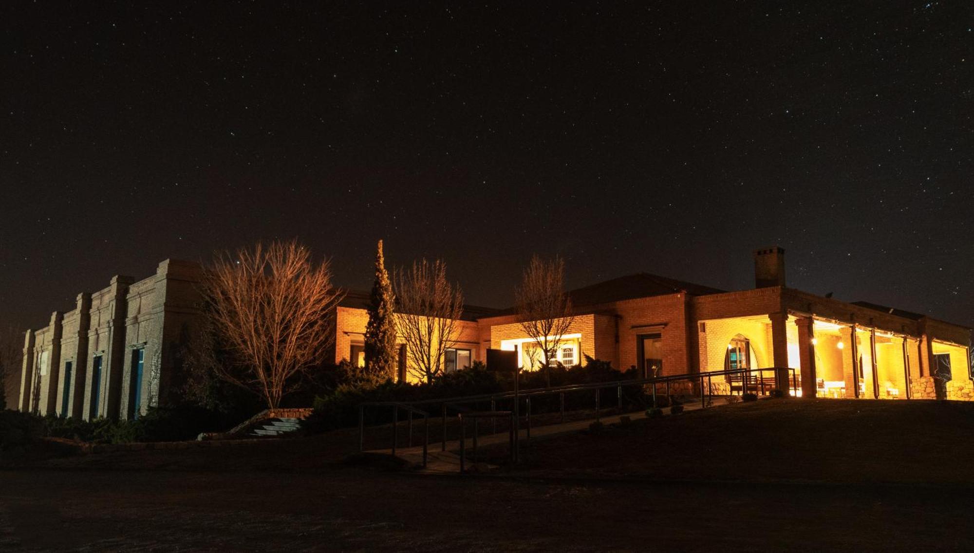 Andeluna Winery Lodge Tupungato Exterior photo